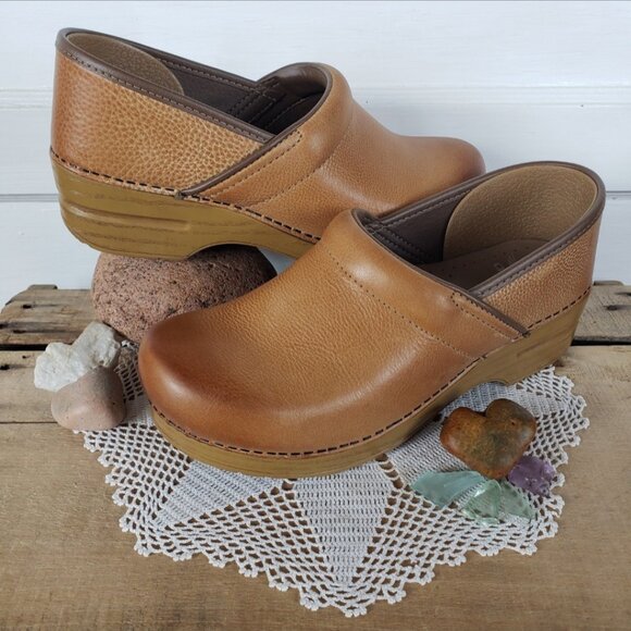 Tan Dansko Pro Honey Clog Burnish Distress Cottage Boho 35 36 37 38 39 40-1-2-3 - Picture 13 of 13